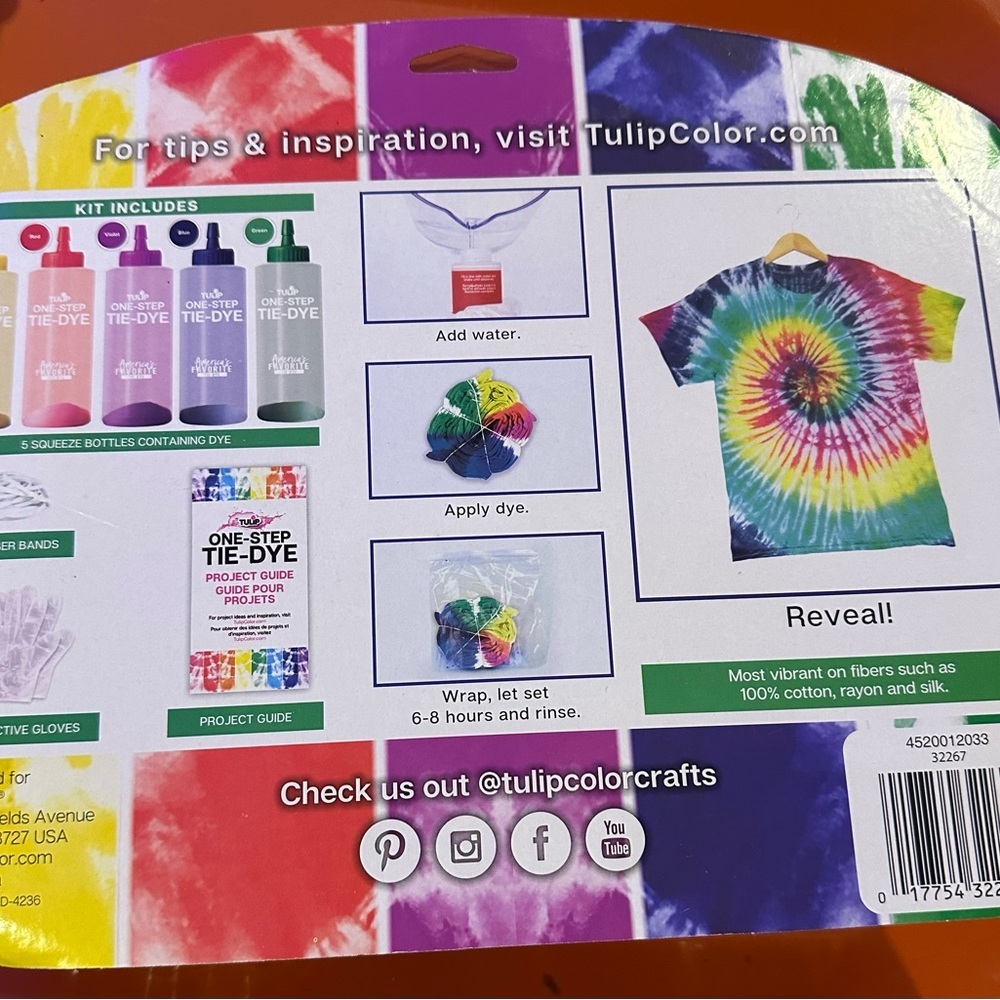 Hobby Lobby Rainbow Tie-Dye Kit - Picture 2 of 2